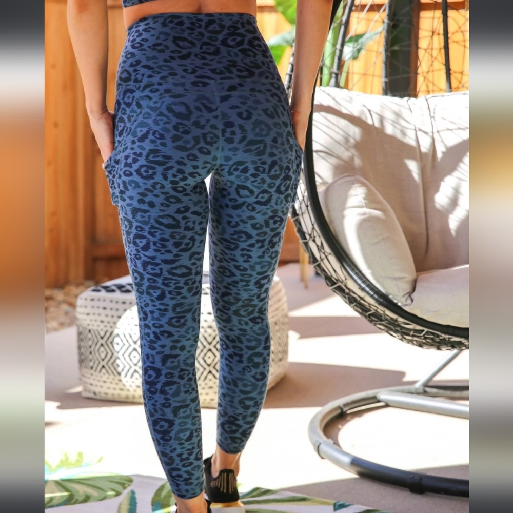 New Legend HW Printed with Side Pockets